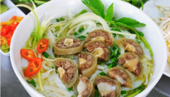 Lần đầu nấu phở đuôi bò