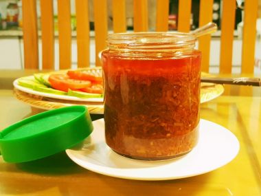 Tự làm xốt XO cho nhà dùng